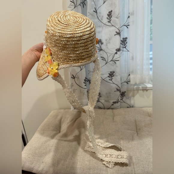 Jane Austen 1800s style bonnet - Picture 2 of 5